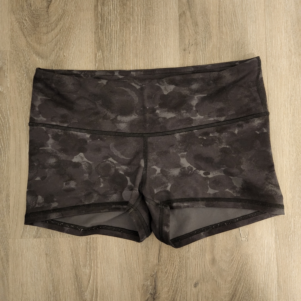 Lululemon Short